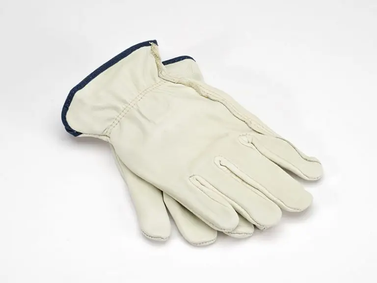 gloves-large4-768x576